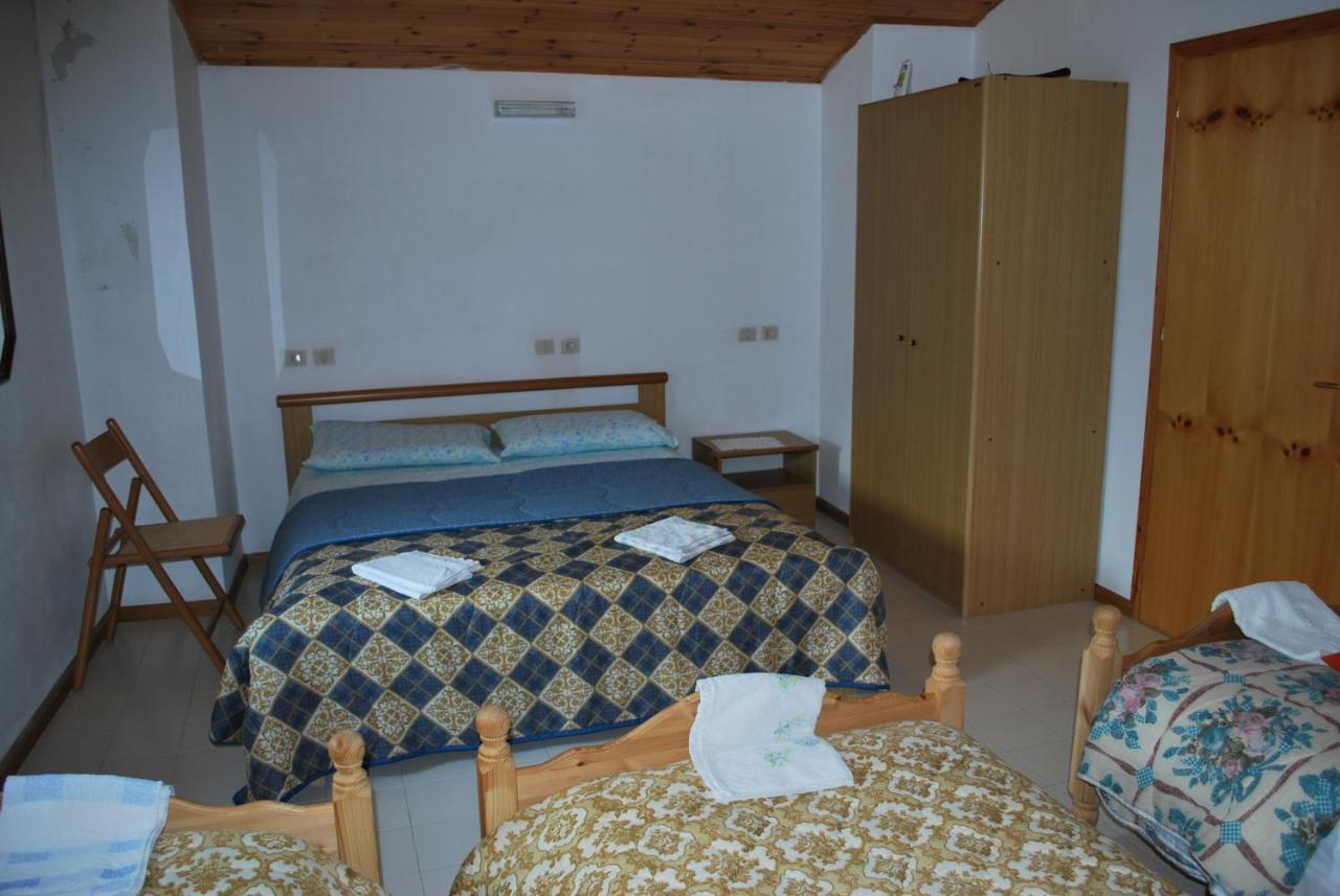 Rifugio Malga Grasia Caprizi Luaran gambar